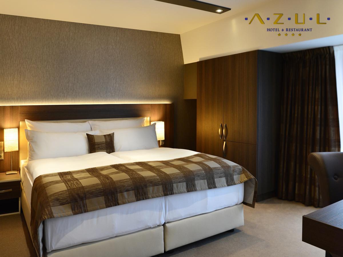 Azul Hotel & Restaurant パルティザンスケ エクステリア 写真
