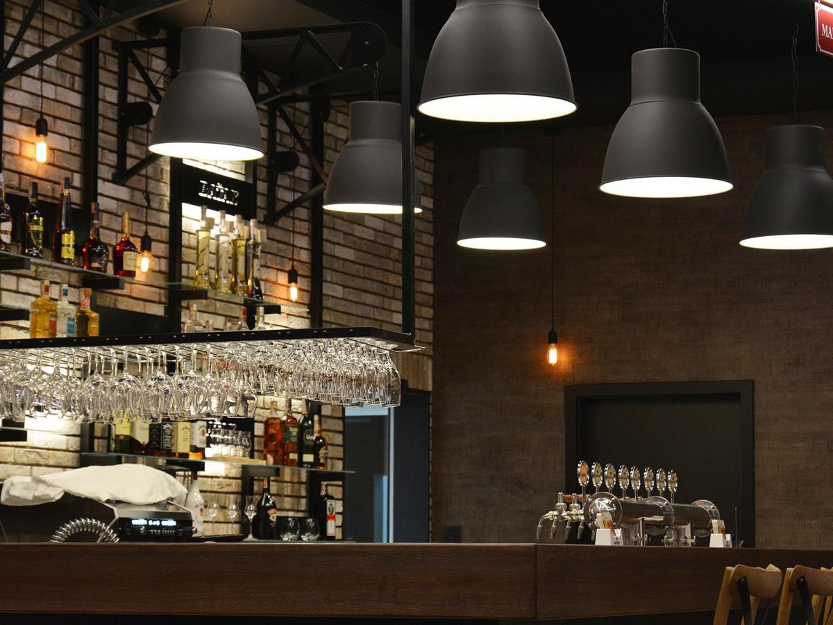Azul Hotel & Restaurant パルティザンスケ エクステリア 写真